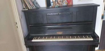 بيانو بليغ حمدي في باريس
