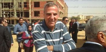 حسن صقر يدلي بصوته في الانتخابات