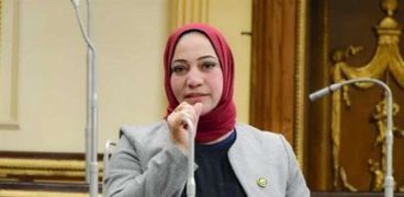النائبة صفاء جابر عضو مجلس النواب