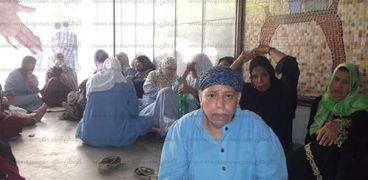 إضراب عمال مستشفى الفيوم العام احتجاجا على أجورهم الضعيفة: فين حقوقنا