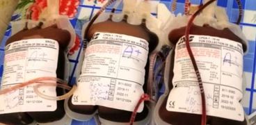 ضبط أكياس دم مخالفة للإشتراطات الصحية بفاقوس
