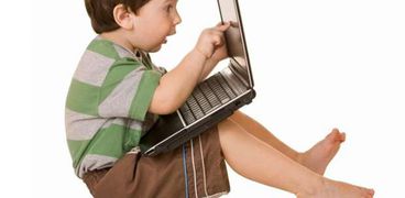 الاطفال على الانترنت