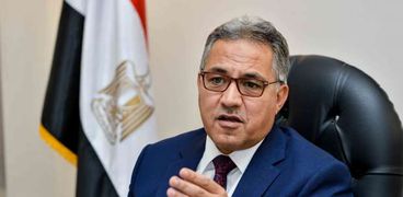أحمد السجيني رئيس لجنة الإدارة المحلية