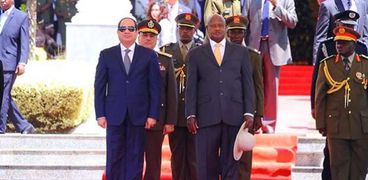 الرئيس السيسي ونظيره الأوغندي