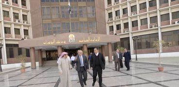 المستشار الثقافي  لدولة الكويت يتفقد كليات ومستشفيات جامعة أسيوط