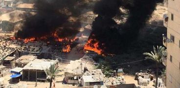 حريق سوق الحرمين بالإسكندرية
