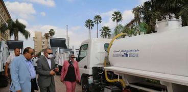 سيارات نقل القمامة بكفر الشيخ
