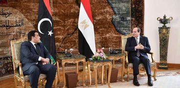 الرئيس عبدالفتاح السيسي خلال استقباله رئيس المجلس الرئاسي الليبي اليوم