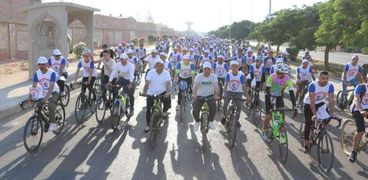 ماراثون دراجات في مدينة السادات احتفالا بـ44 عاما على إنشائها