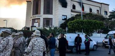 الهجوم على وزارة الخارجية الليبية في العاصمة طرابلس