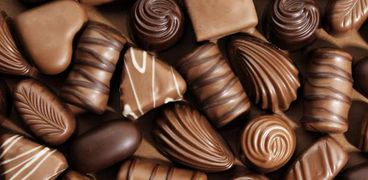 بريطانيون يخترعون «شوكولاتة» تزيل التجاعيد