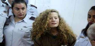 الطفلة الفلسطينية المعتقلة عهد التميمي