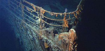 حطام تيتانك تحت مياه المحيط الأطلسي