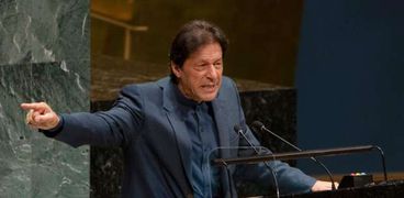 عمران خان رئيس وزراء باكستان المحجوب عنه الثقة
