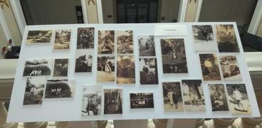 ذكريات وانتيكات الماضي بمعرض صور لرصد التواصل ما قبل "السوشال ميديا"