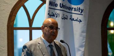 رئيس جامعة النيل