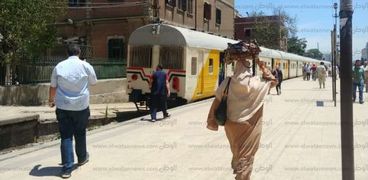 مصرع عامل سقط من قطار قليوب المتجه للقناطر