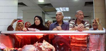 الأهرام للمجمعات الاستهلاكية تشكل غرفة عمليات لمتابعة البيع في رمضان
