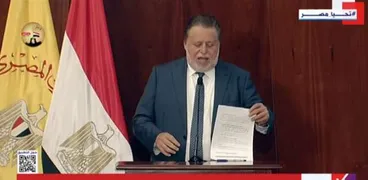 محافظ البنك المصري حسن عبدالله