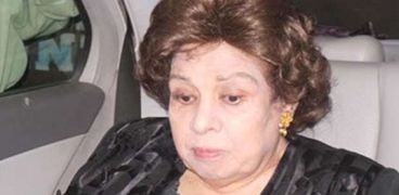 الفنانة كريمة مختار