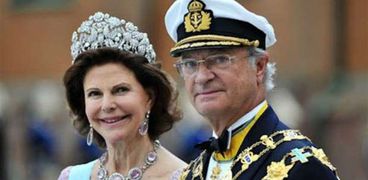 كورونا يصل لملك وملكة السويد