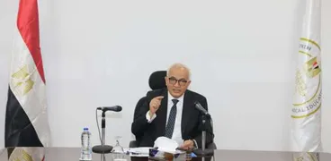 الدكتور رضا حجازي وزير التربية والتعليم والتعليم الفني