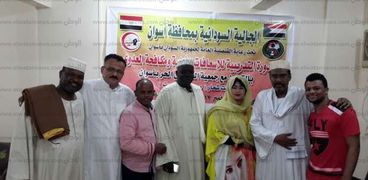 "محجوب" يلتقي بالجالية السودانية بأسوان استعدادا لاحتفالات ذكرى استقلال السودان