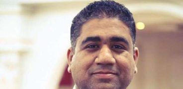 الدكتور محمد علاء الدين الأمين العام لنقابة أطباء الأسنان