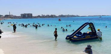شاطئ الباسنت في مصيف مرسي مطروح