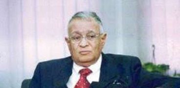 المهندس مصطفي الرفاعي وزير الصناعة والتنمية التكنولوجية من 1999 إلى 2001