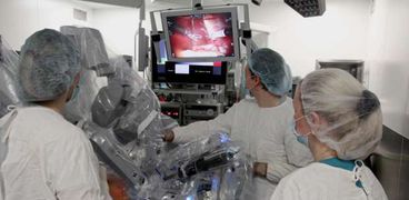 عملية روبوت جراحية