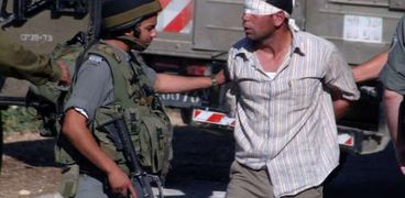 اعتقال فلسطيني - صورة أرشيفية