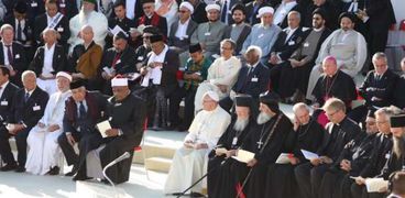 جانب من مؤتمر السلام الدولى بحضور عباس شومان وبابا الفاتيكان