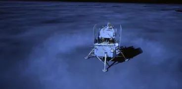 المسبار الصيني على سطح القمر
