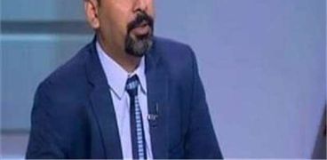 الدكتور عبد المهدي مطاوع المحلل السياسي الفلسطيني