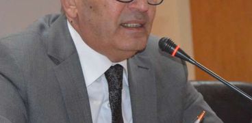 محمد عبد السلام رئيس غرفة الملابس الجاهزة