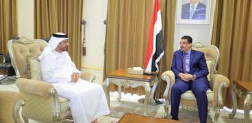 وزير خارجية اليمن خلال لقائه السفير الإماراتي