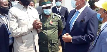 الرئيس الزامبي يتفقد مشروع المزرعة المصرية الزامبية المشتركة