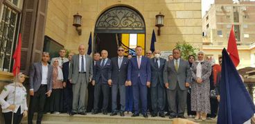 قيادات بنك مصر خلال افتتاح مسرح طلعت حرب بجامعة عين شمس