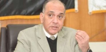 الدكتور إيهاب نبيل عميد المعهد القومي للسكر والغدد الصماء
