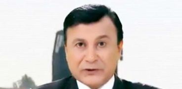 الإعلامي خيري حسن