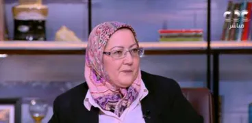 الدكتورة أمينة حلمي