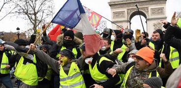 استمرار الاحتجاجات فى فرنسا ضد حكومة «ماكرون»