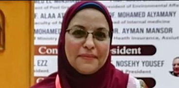 الدكتورة غنى عبد الناصر عميد تمريض سوهاج