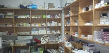 غلق صيدلية وضبط 5640 قرص لأدوية مخدرة ومنتهية الصلاحية بالشرقية