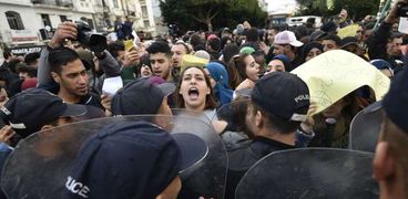 مظاهرة معارضة للانتخابات في الجزائر