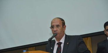رئيس جامعة أسيوط