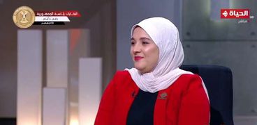 الدكتورة إيمان طلعت عضو تنسيقية شباب الأحزاب