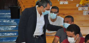 الكشف الطبي للطلاب الجدد بجامعة كفر الشيخ