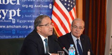 عبدالمنعم مطر رئيس مصلحة الضرائب المصرية